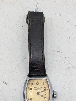 Vintage Ingraham Mens Wrist Fit Dollar Strap Watch - Non Running