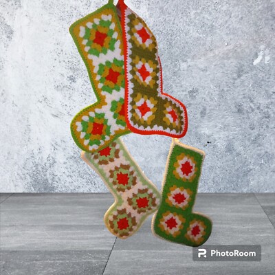 Vintage Set Of 4 Hand  Crochet Granny Squares Christmas Stocking Red Green Tan