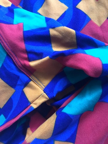 Lularoe TC Tall Curvy Leggings Solid Red Blue Yellow Green Diamonds Shapes New - Picture 7 of 8