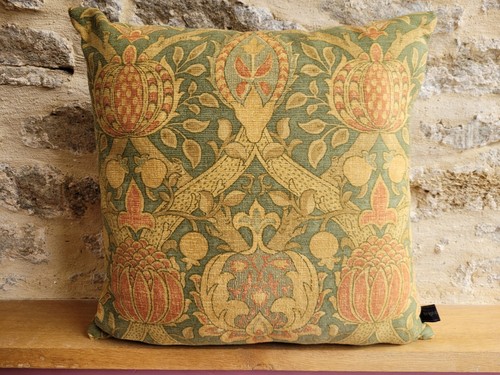 Sanderson William Morris Granada Green Velvet & Gold Cushion Cover - Picture 9 of 20