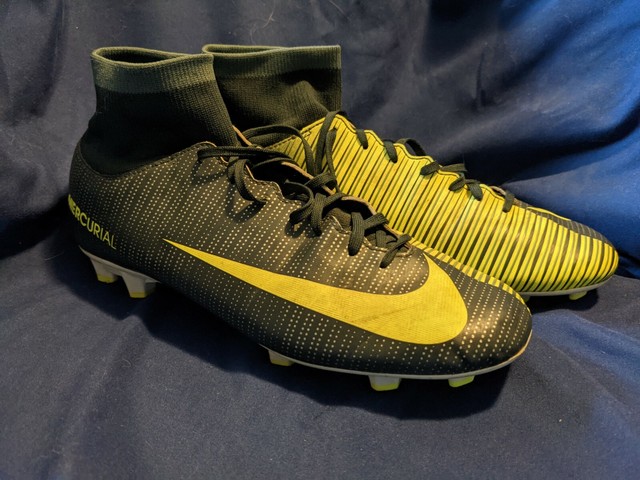 nike mercurial victory size 6