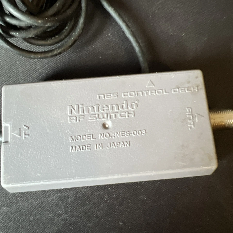 Nintendo SNES RF Switch TV Adapters NES-003 OEM - Lot Of 20 - Image 2 of 2