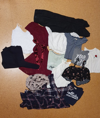 Bekleidungspaket Damen - Mädchen Gr. S Hollister, Fishbone, Tally weijl, Zara...