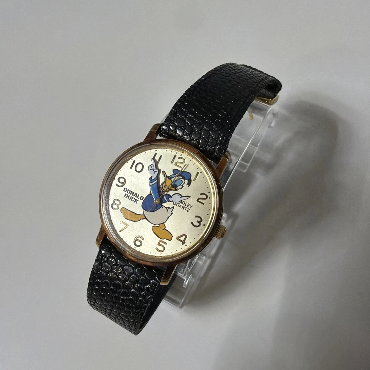 ドナルドダック birthday Watch 世界に1995個しかない。 ドナルドダック birthday Watch 世界に1995個しかない。の通販はau PAY