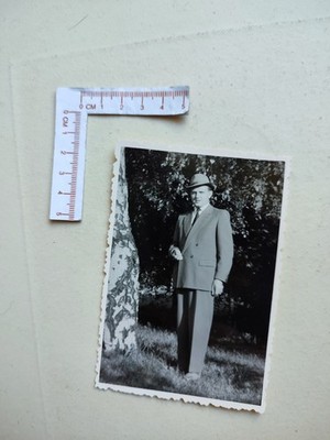   Alte Fotografie Foto 1950er Jahre Mann Herr Anzug Junge