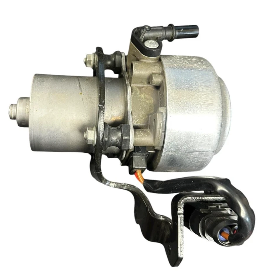 2018-2020 VOLKSWAGEN JETTA VACUUM PUMP OEM - Image 3 of 4