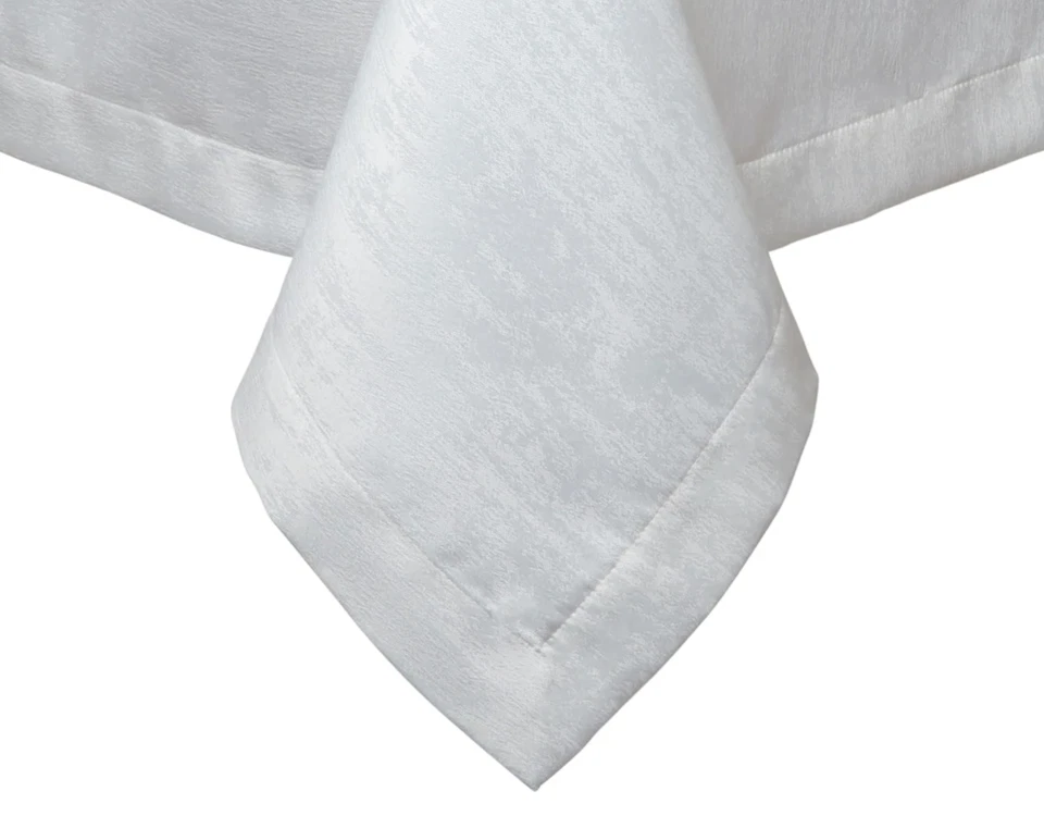 MODE LIVING LISBON WHITE JACQUARD OBLONG TABLECLOTH 66" x 144" STAIN PROOF NEW - Image 3 of 4