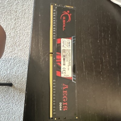 G.SKILL Aegis 4GB DDR4-2400 PC4-19200 288-Pin DIMM 1x4GB F4-2400C17S-4GIS