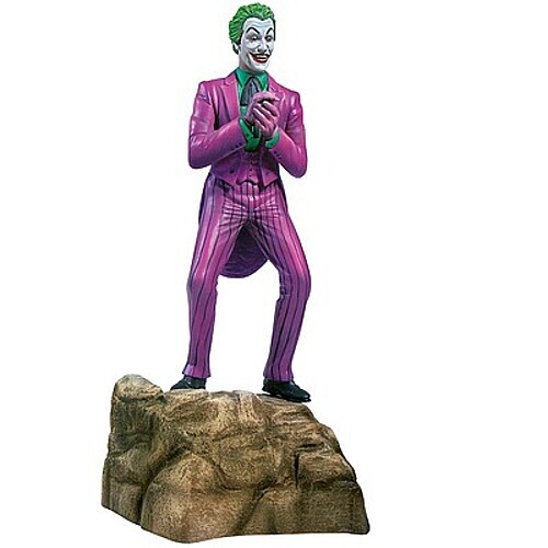 ザ・ジョーカー バットマン 1/8 メビウスモデル Amazon.com: Moebius Models Batman TV Series The Joker 1/8