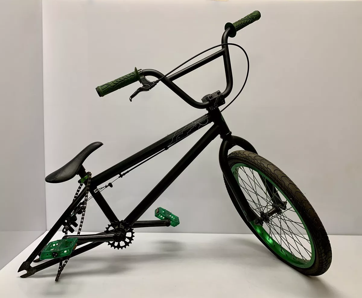 Verde Eon 20 BMX Bike Black & Green Frame & Front - Back Assembly Not  Included