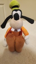 Disney Store Goofy 10" Plush  Excellent Condition 