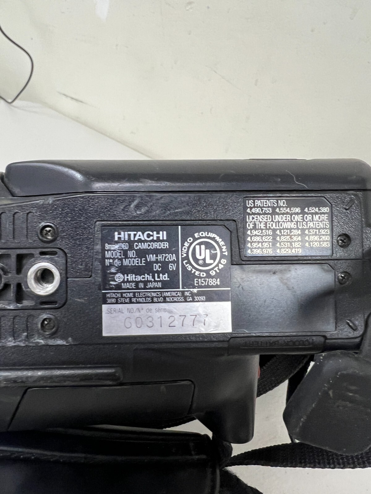 Hitachi Ultravision VM-H720A Hi8 8mm Video Camera Recorder Camcorder Untested