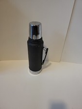 Stanley Aladdin Black Vacuum Bottle Thermos A-944DH- 1 Quart Made in USA Vintage
