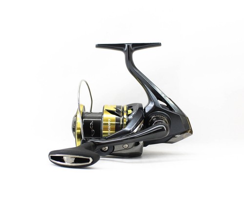 Shimano Reel Spinning Ultegra 2025 ULT C3000HGD C3000HG (5499) - Picture 1 of 6