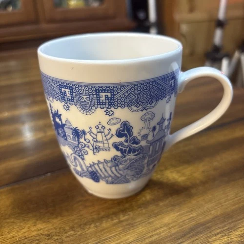 Calamityware "Things Could Be Worse" Blue Willow Parody Mug Chinoiserie Cup EUC