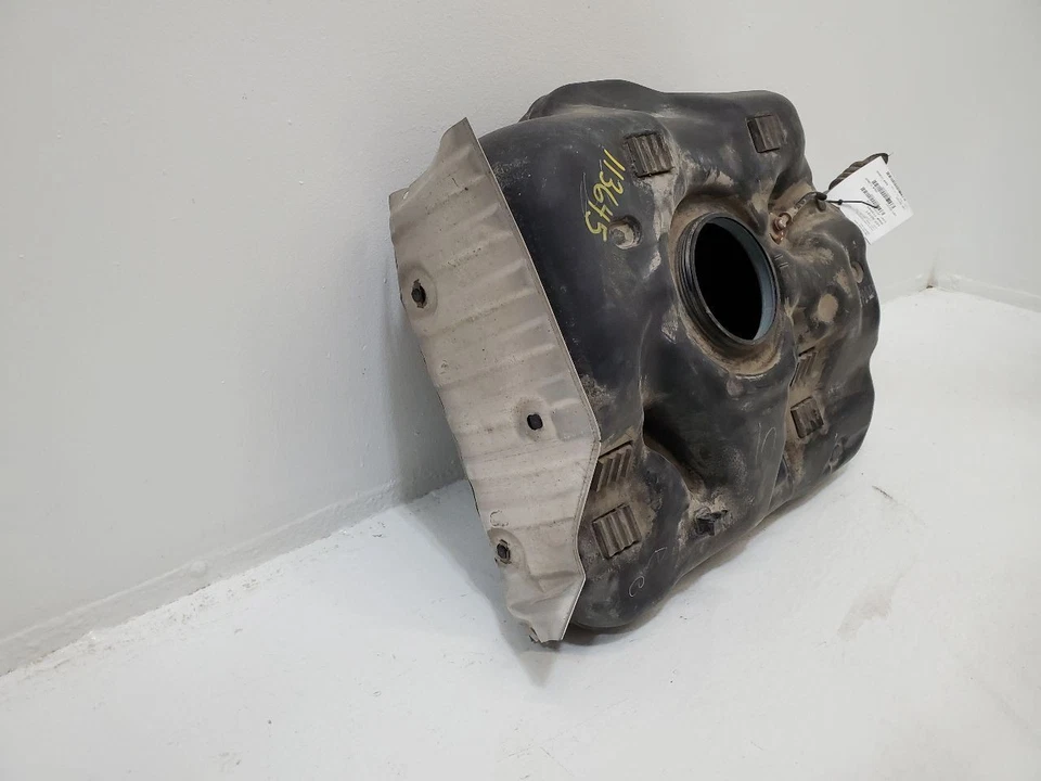 2006-2011 HONDA CIVIC Fuel Tank Coupe 13 Gallon 17044SNAA30 06-11        - Image 3 of 4