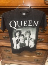 Queen Original Black Graphic Band T-Shirt Rock & Pop Music Tee, Size L