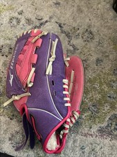 Mizuno GPP 1005 F1D Jenny Finch 10  Girls Youth Softball Glove Right Hand Throw