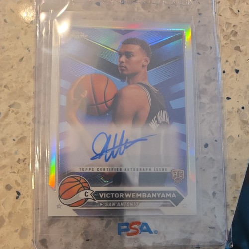 Victor Wembanyama [Refractor] #CG-VW 2023 Topps Chrome Autograph card