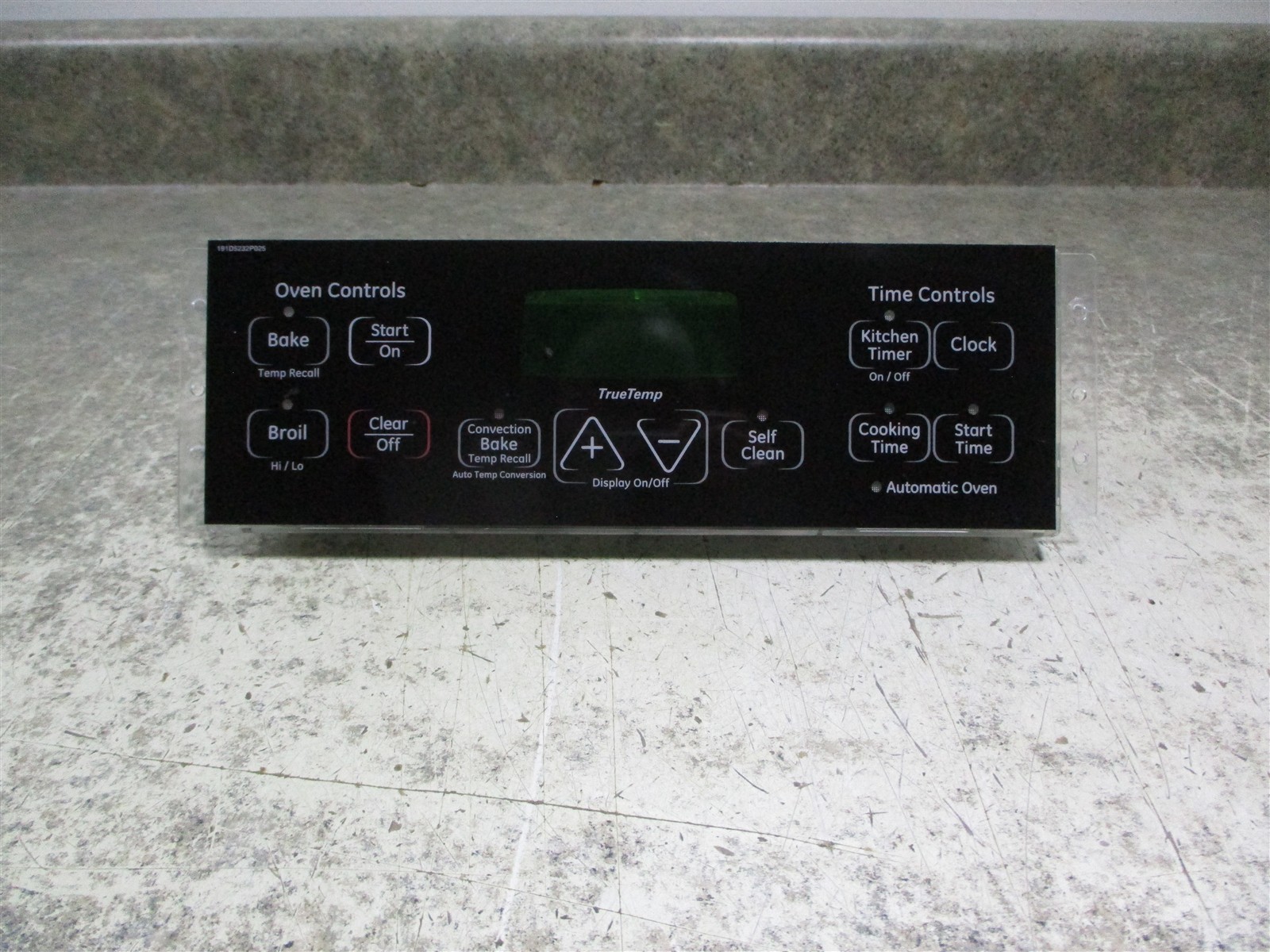 Ge Range Control Board Cracked Screw Holes/Scratches # Wb27T11250 Wb27T11282