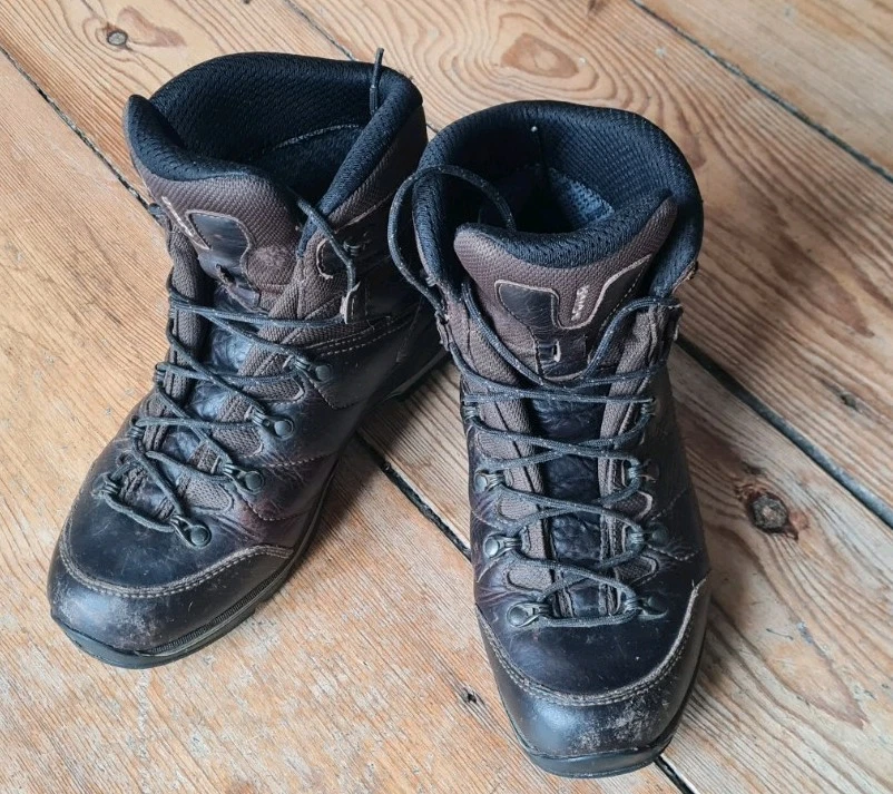 Lowa Hudson GTX Ws Wanderschuhe 41 UK 7 Trekkingschuhe