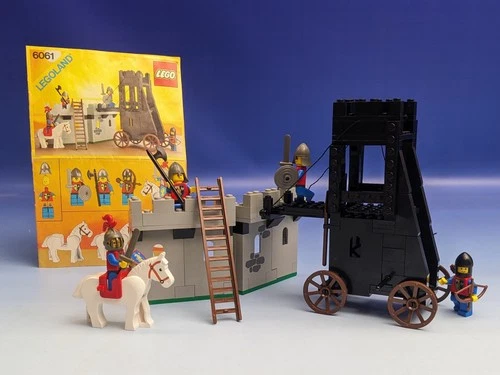 LEGO Knights 6061 Siege Tower Castle Siege Tower + BA Lion Knights Crusaders