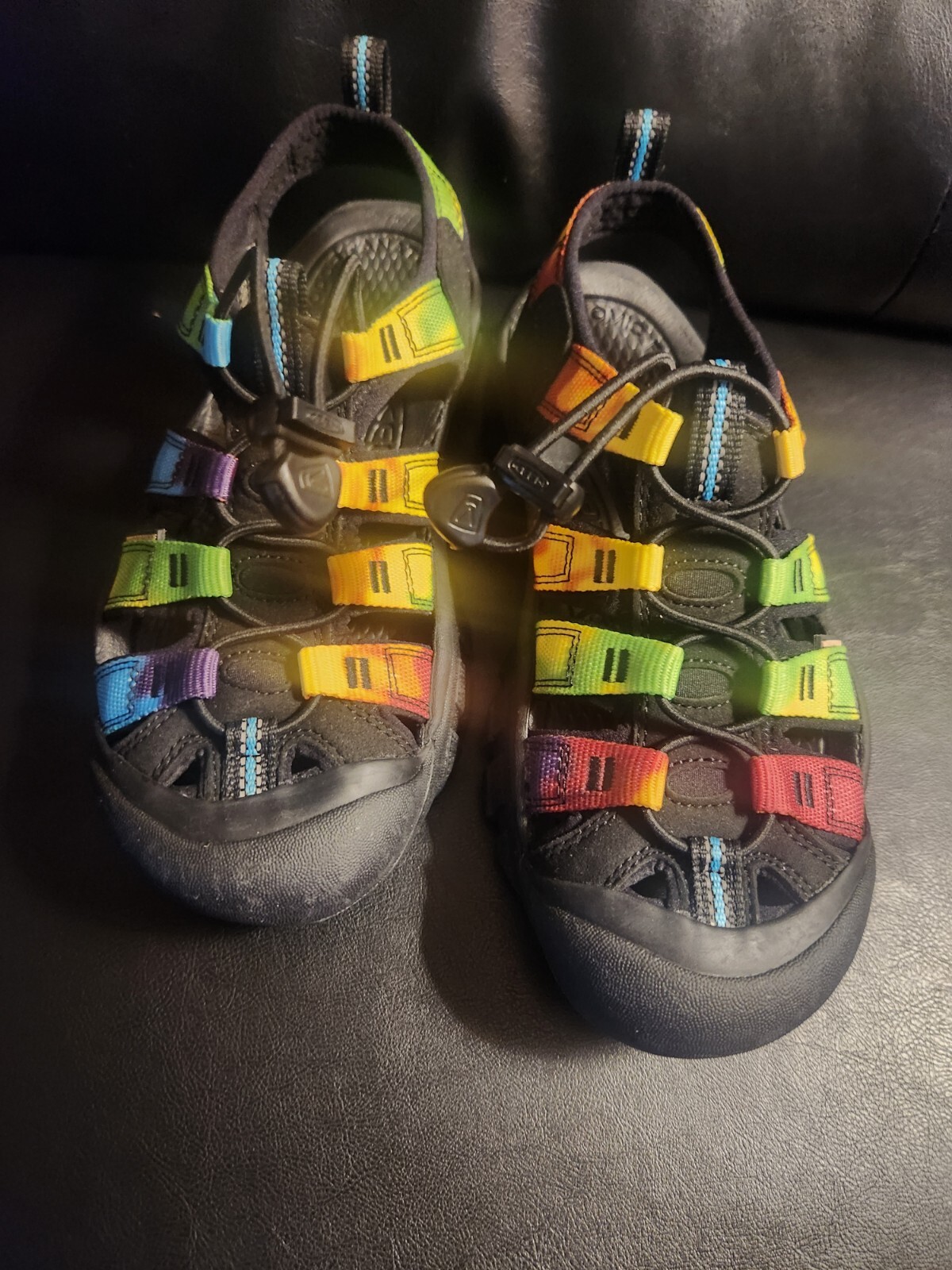 Sandali Keen donna 6 5 Newport retrò originali escursionismo arcobaleno orgoglio tie dye NUOVI