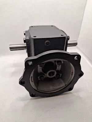 DAYTON 4RP04 Speed Reducer: 350 Nominal Output RPM, 56C, 5:1, 1 hp Max. Input HP - Image 1 of 4