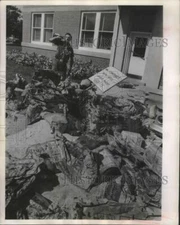 Press Photo Fertilizer sacks dumped at Swift fertilizer plant in Madison