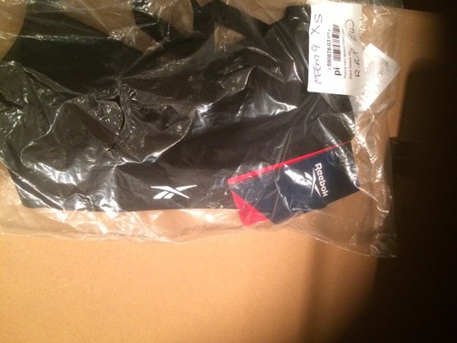 Reebok Womens Hero High Impact Sports Bra Top XS Black RRP 47 New item 9 - Picture 12 of 12