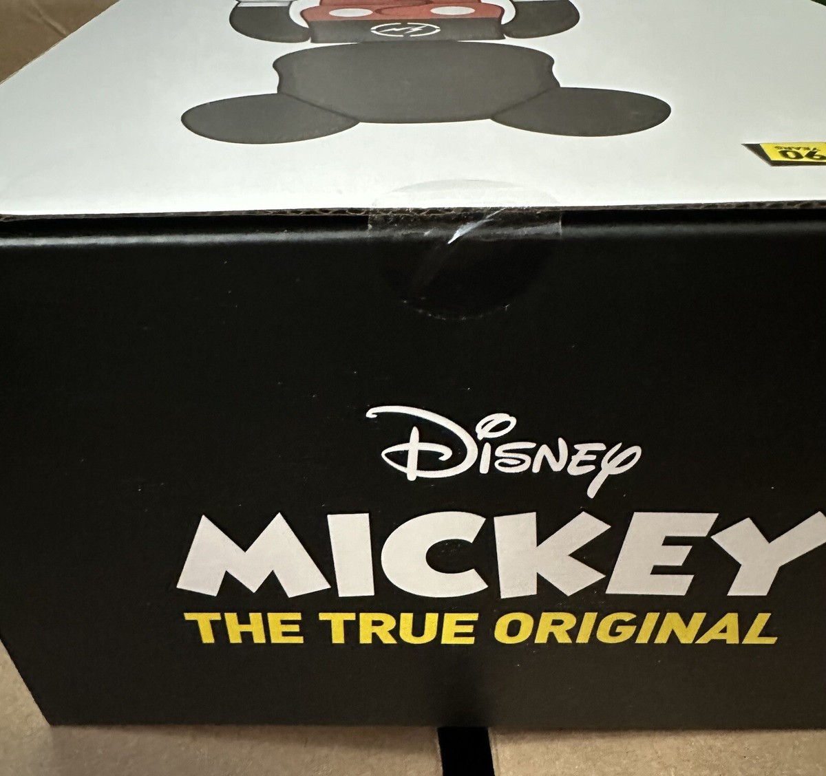 Medicom Bearbrick Fragment Design Mickey Color Edition 400 Medicom Bearbrick Fragment Design Mickey Color Edition 400
