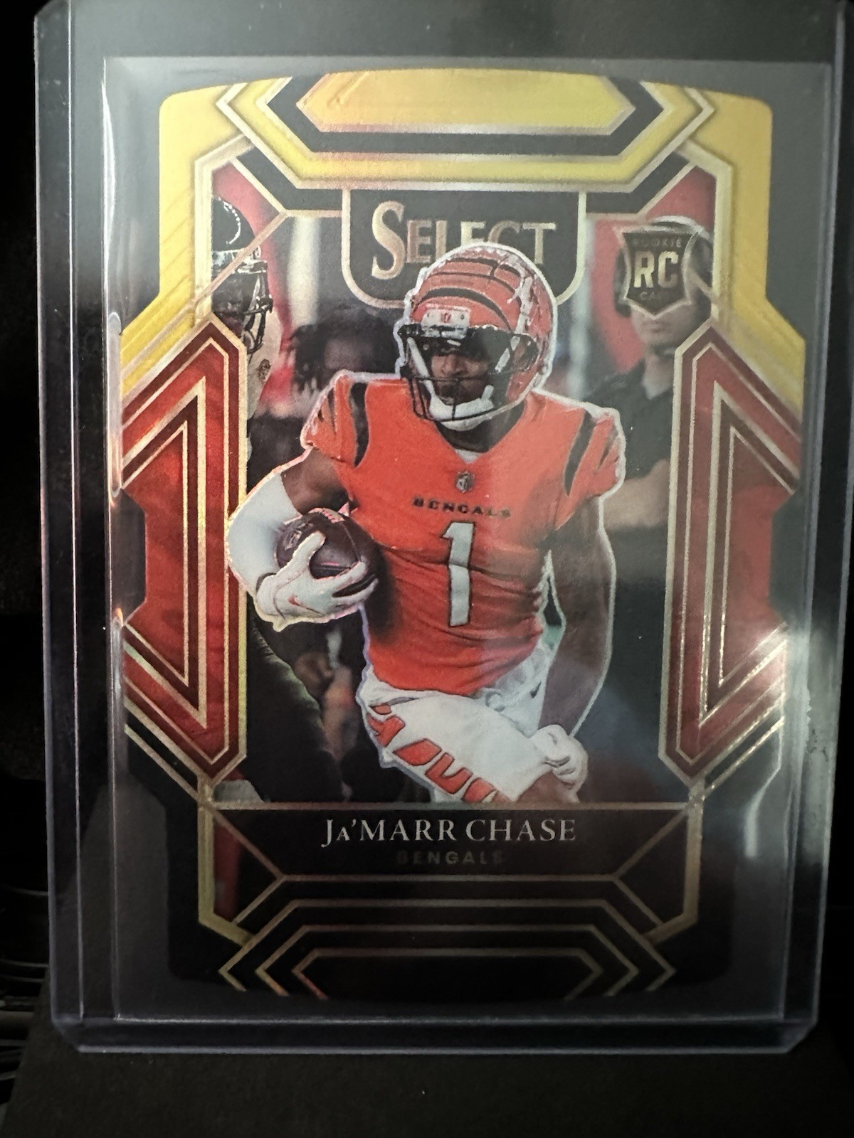 2021 Panini Select - CL  Ja'Marr Chase #247 Black & Gold Prizm Die-Cut 