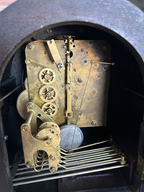 HERSCHEDE MODEL 20 1919 ANTIQUE WESTMINSTER CHIME CLOCK IN MAHOGANY