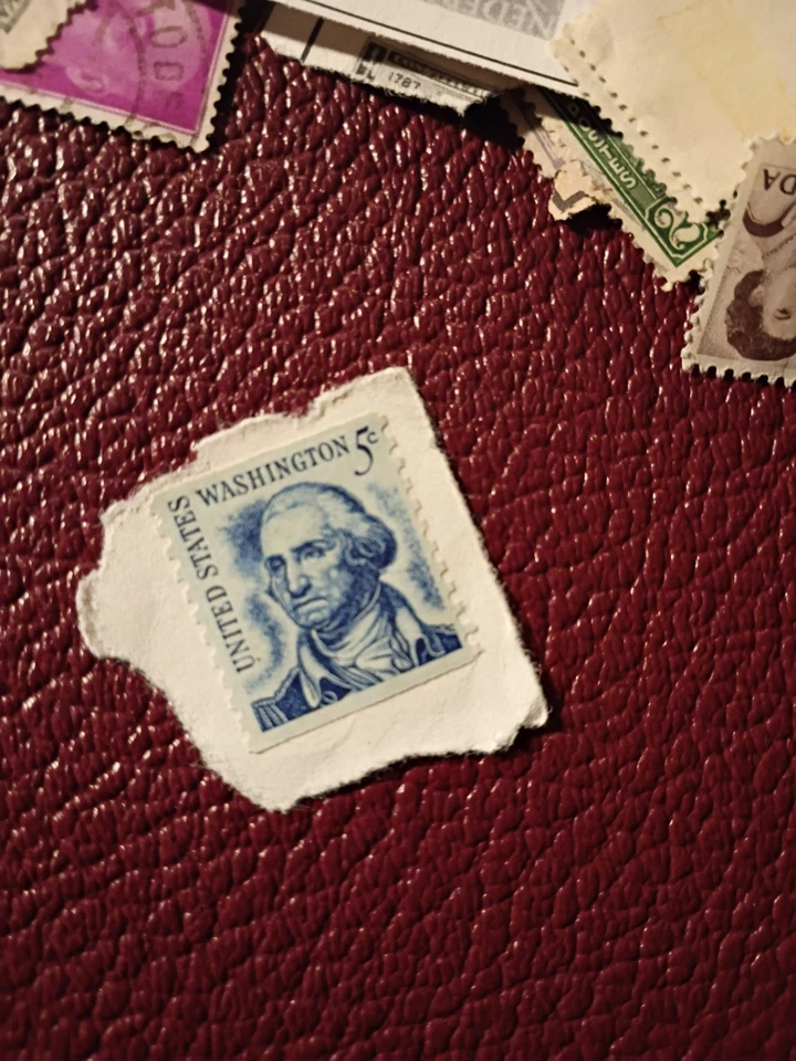 罕见 批量 1957 年 旅行者邮票专辑 + 173 张全球邮票 | 复古 H.E. Harris — 第 2/4 张图片