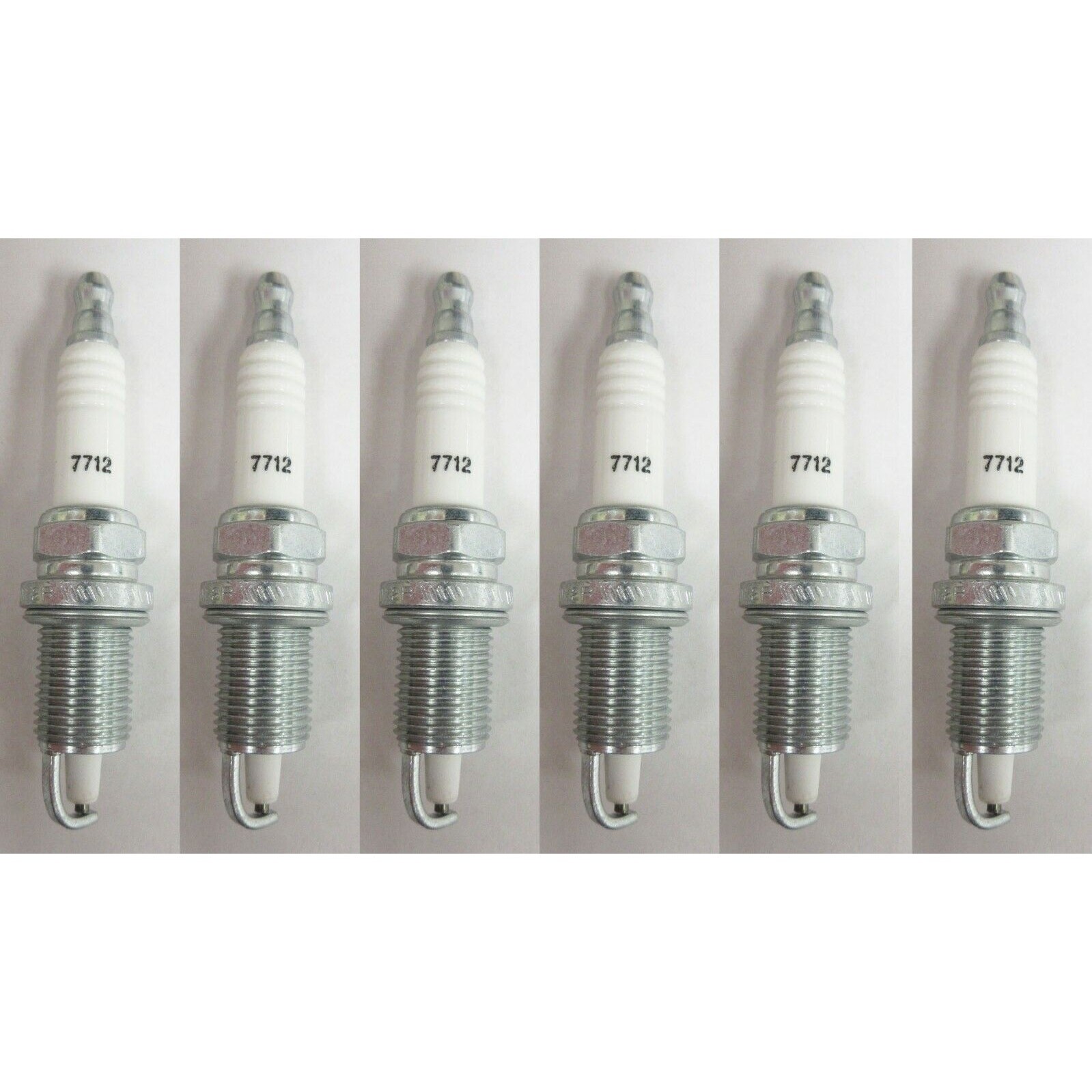  Champion Double Platinum 7712 Spark Plugs for Evinrude FFI OE: 5001111, 765867 