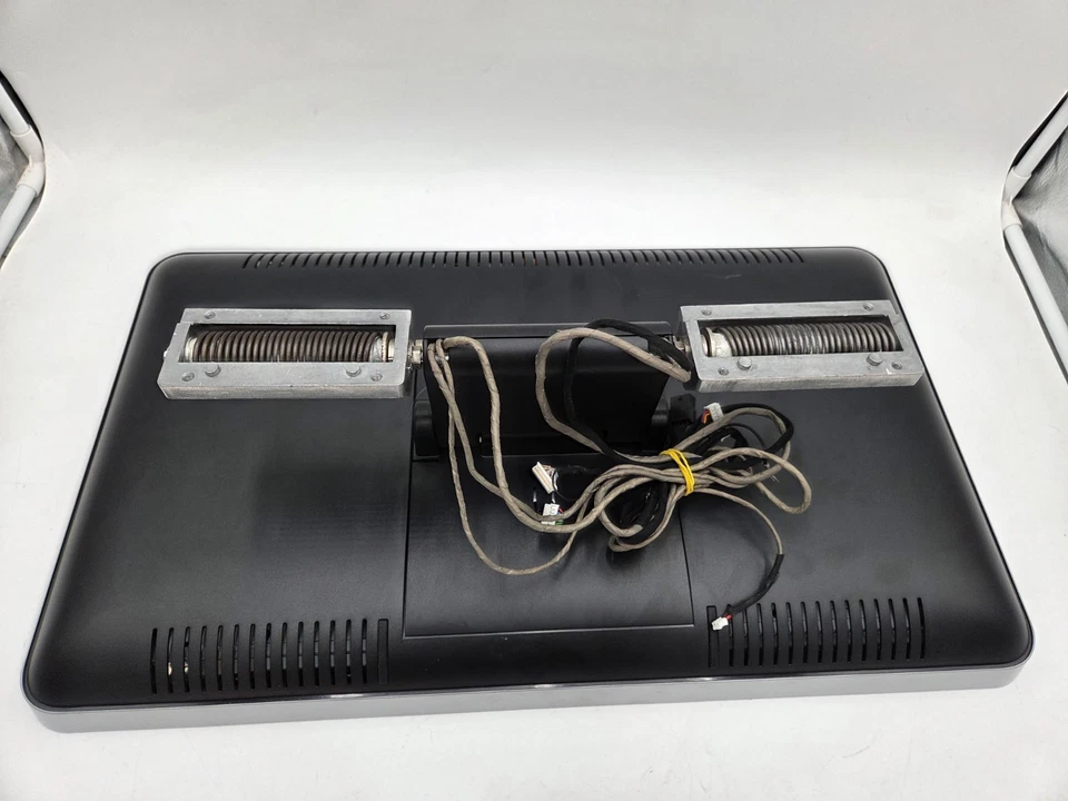 HP TouchSmart Screen IQ700 series - UNTESTED, FAULTY, FOR PARTS, AS IS - Image 3 of 4