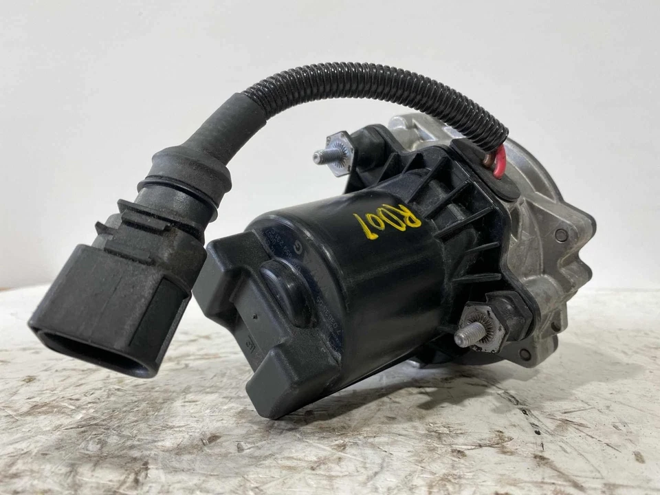 Насос впрыска вторичного воздуха 2014-2017 Audi RS7 079959231C (TL) - Изображение 4 из 4