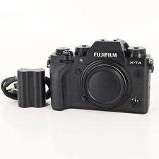 Fujifilm X-T4 Mirrorless 26.1MP Digital Camera Body 426