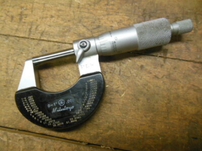 vintage Mitutoyo 102-121 Outside Micrometer 0-1'' .0001'' old machinist tool