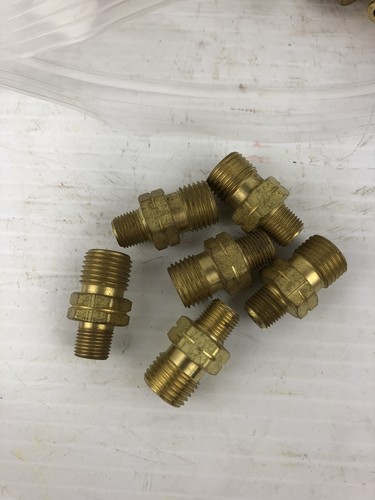 Hex Nipple Brass Pipe Fitting 1/2" x 1/8" ID - Lot of 96 - Picture 2 of 3