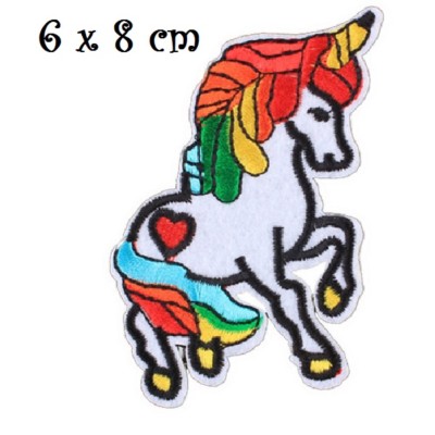 Écusson patch applique brodé thermocollant drapeau gitan broderie machine diam 6