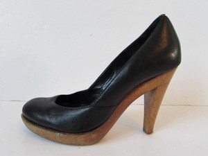 ladies black court shoes size 5