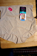 MAIDENFORM FLEXEES 15763 WOMANS BEIGE HIGH WAIST BRIEF/SIZE 3XL/NEW