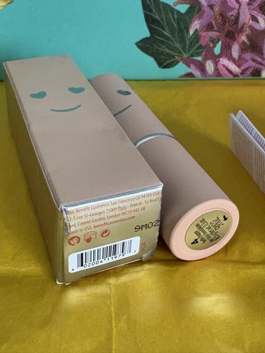 Benefit Hello Happy Air Stick Foundation Shade 4 BNIB 8.5g Rare FAST POSTAGE - Picture 4 of 5