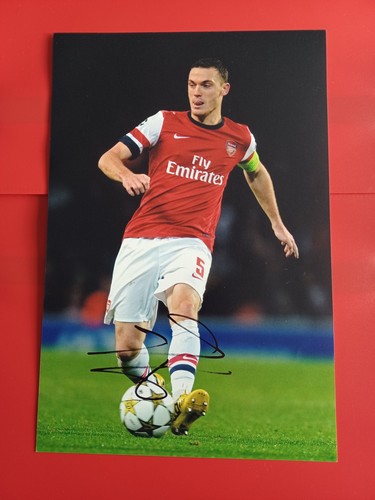 THOMAS VERMAELEN ARSENAL SIGNED PHOTOGRAPH 12" x 8" WITH COA