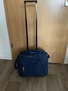 kleiner leichter Rollenkoffer Business Trolley von Gabol