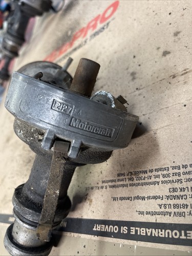 1972 Ford Motorcraft Distributor D2MF 12127 EA 429 460 Big Block C8VF 12131-B - Picture 4 of 9