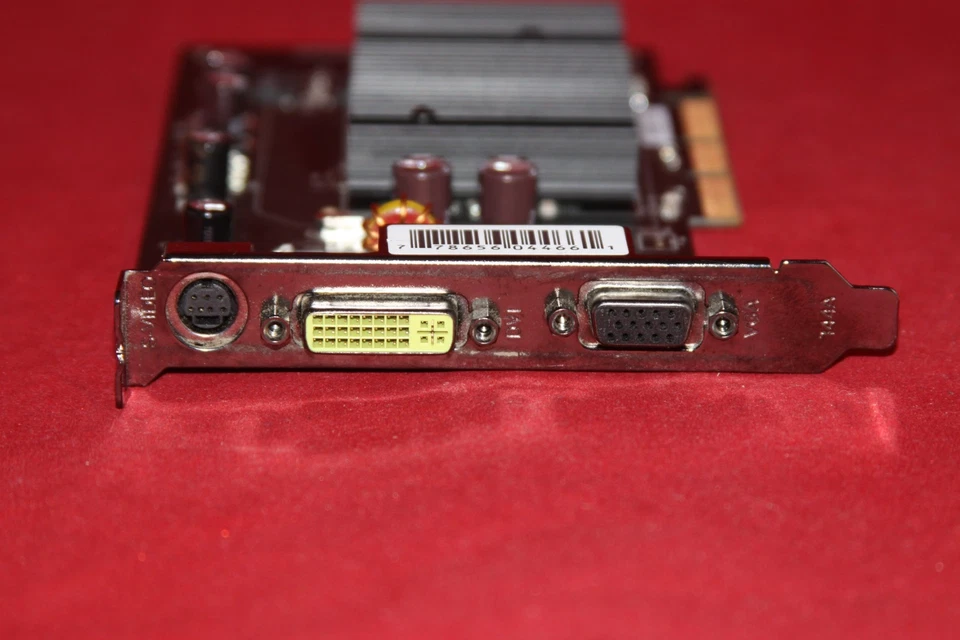 XFX Nvidia GeForce 6200, 512 MB DDR2. AGP Graphics Card (PV-T44A-YAJG VA.0) - Image 4 of 4