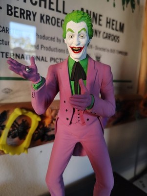 Moebius Models Pre Built And Painted Cesar Romero The Joker From Batman 1966