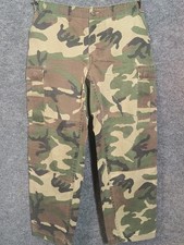 Vintage Woodland Camouflage Cargo Combat Pants US Military Trousers Size M, Reg.